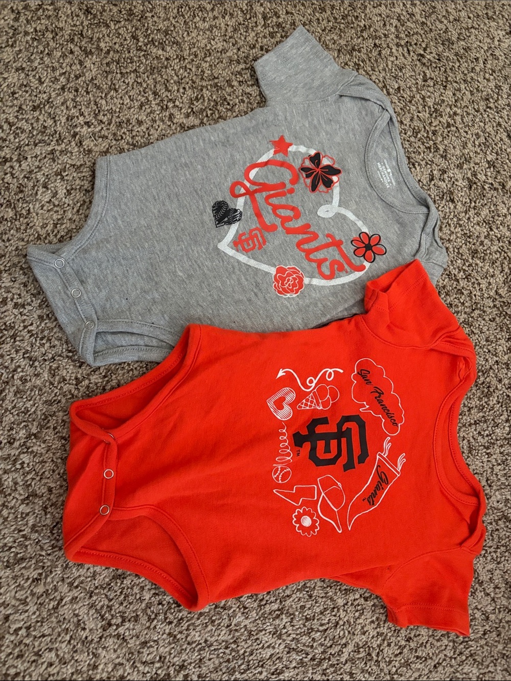 2pk baby  SFGiants onesies